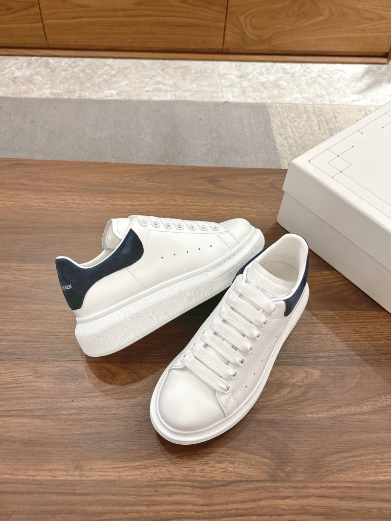 a1exa*der Mcqv*en sneakers